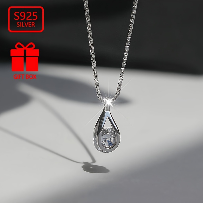 

A Stylish Pendant Necklace For Of 925 Sterling Silver And Synthetic Zirconia Water (total Weight Approximately 1.75g), Suitable For Daily Commuting, Travel, Activities, And Gatherings.