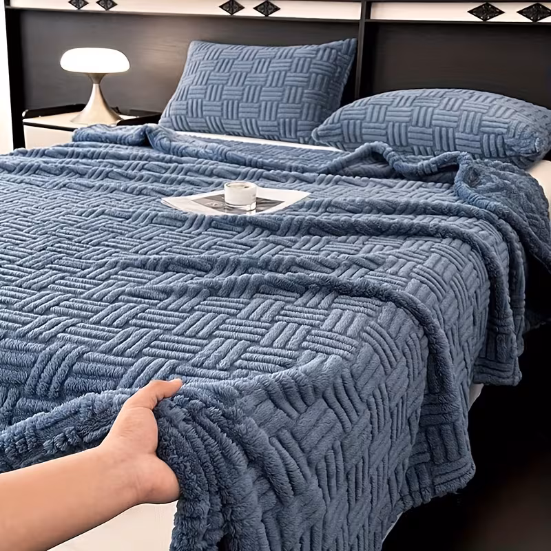1 luxurious milk velvet jacquard blanket with geometric pattern soft warm beige friendly suitable for use in autumn and winter suitable for bedrooms and guest rooms sofa the perfect christmas gift sofa throw blanket bedroom Product details 12
