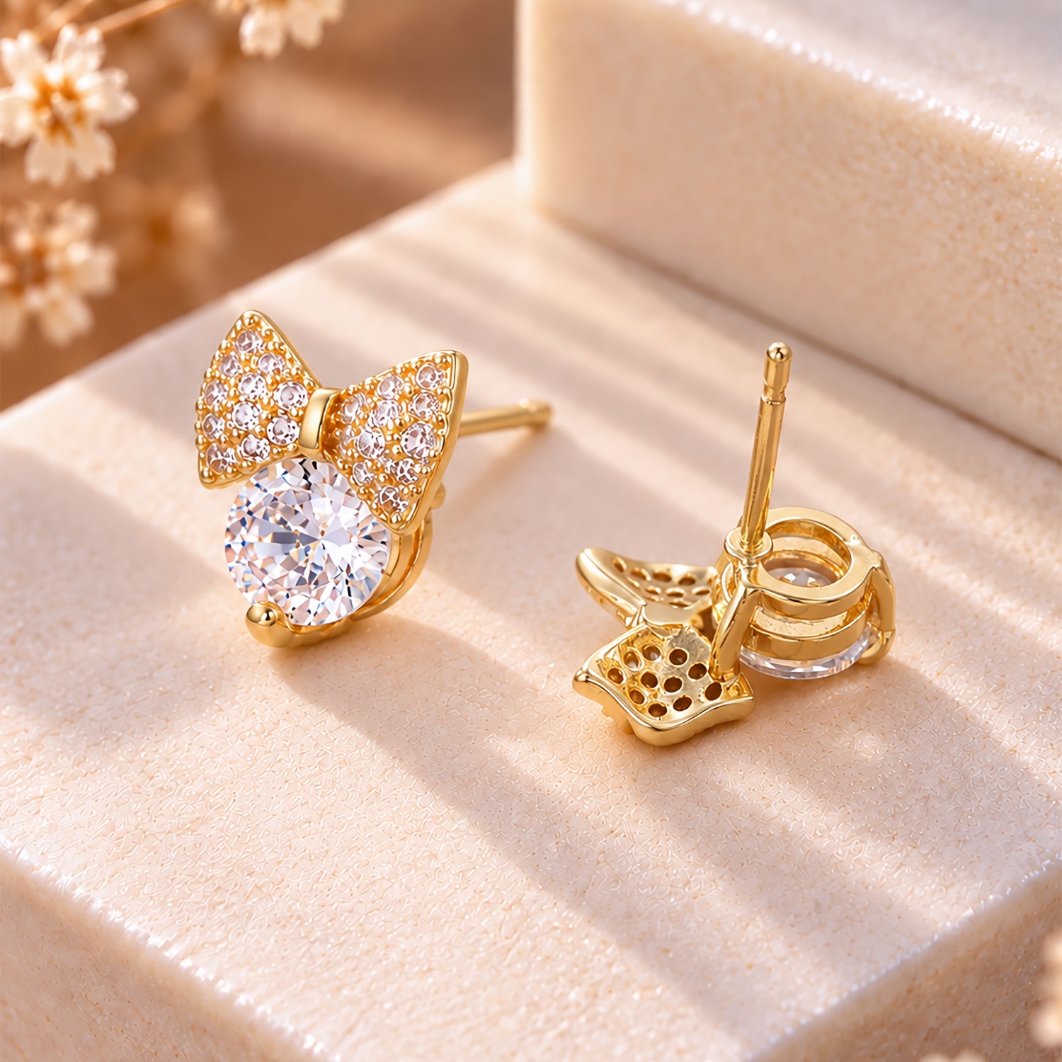 2pcs Vintage-Style Bow Stud Earrings, 14K Gold-Plated