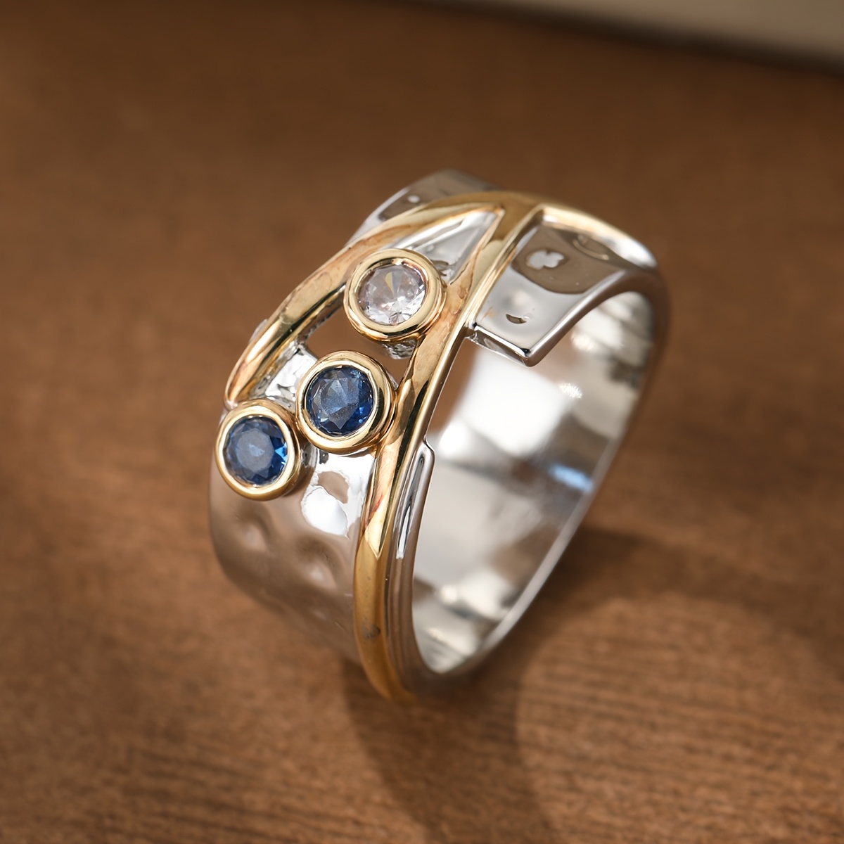 Women's French Retro Wide Band Ring, Hammered Texture