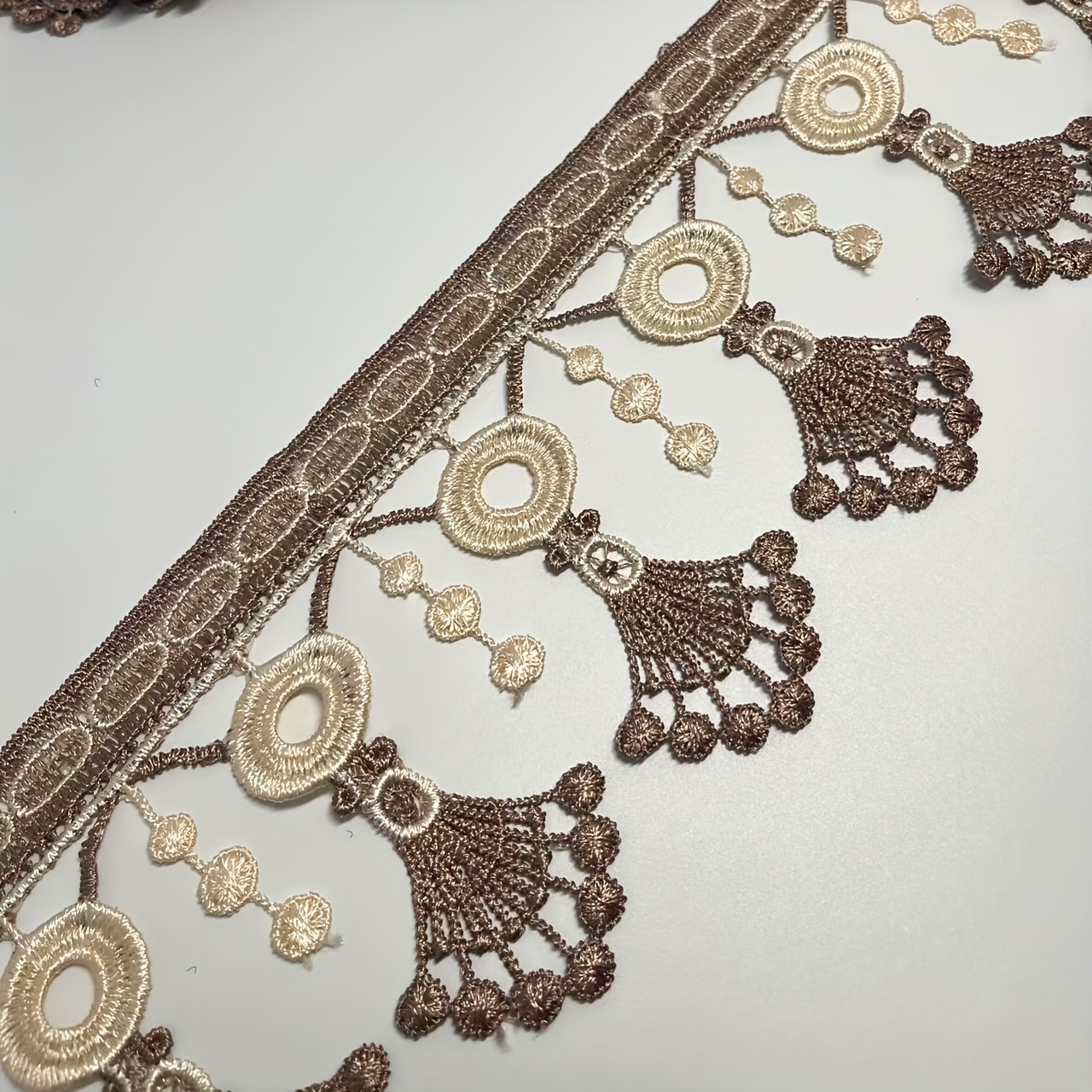 

5 Yards Embroidery Lace Trim, Intricate Brown And Cream Design For Curtains, Sofa Pillows, Tablecloths - Ideal For Crafts And Sewing Projects