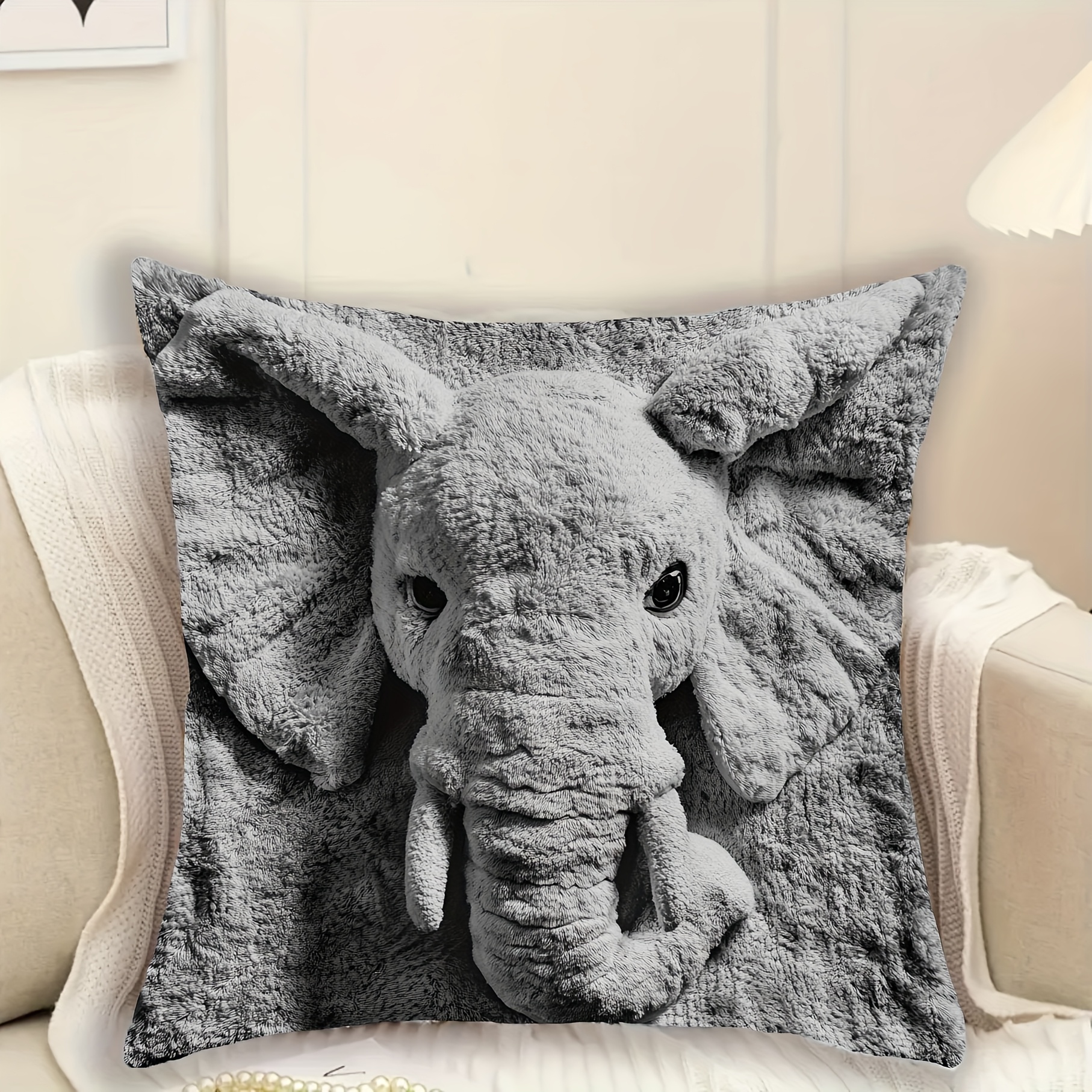 

Housse de Coussin en Peluche Douce Éléphant 18x18 Pouces - Zippée, Lavable à pour la Décoration de & du Bureau (Coussin Non )