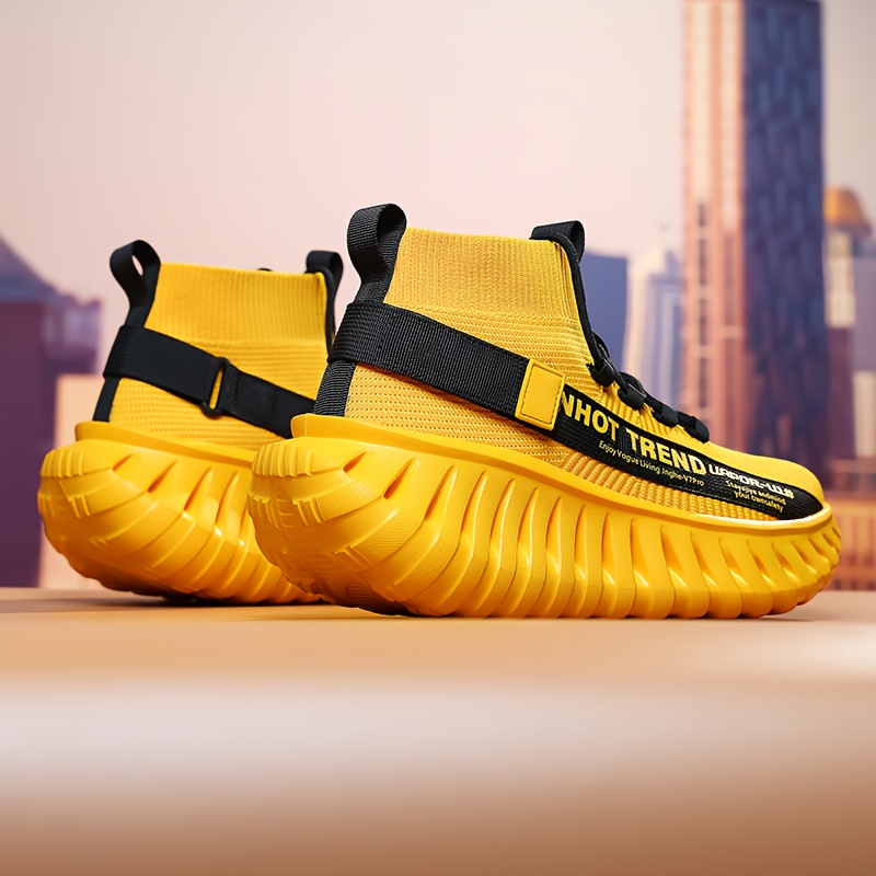 Men's Fashion Mid-Top Shoes, Men's Casual Sneakers, Breathable Mesh, Lightweight and Shock-Absorbing, Wide Elastic Band Design for a Snug Fit