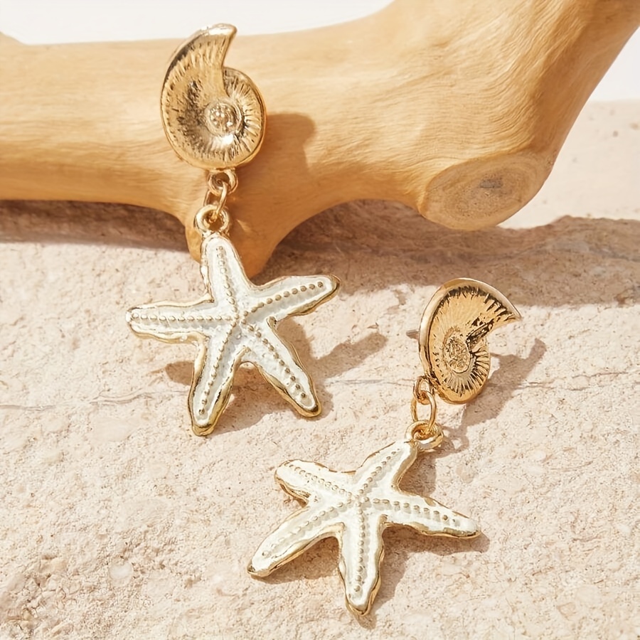 

1 Pair Of Chic Golden-tone Starfish & Seashell Earrings For Girls - Vintage-inspired, 14k Golden Plated Alloy With Stainless Steel Posts, Ideal For Beach Holidays, Beach Earrings