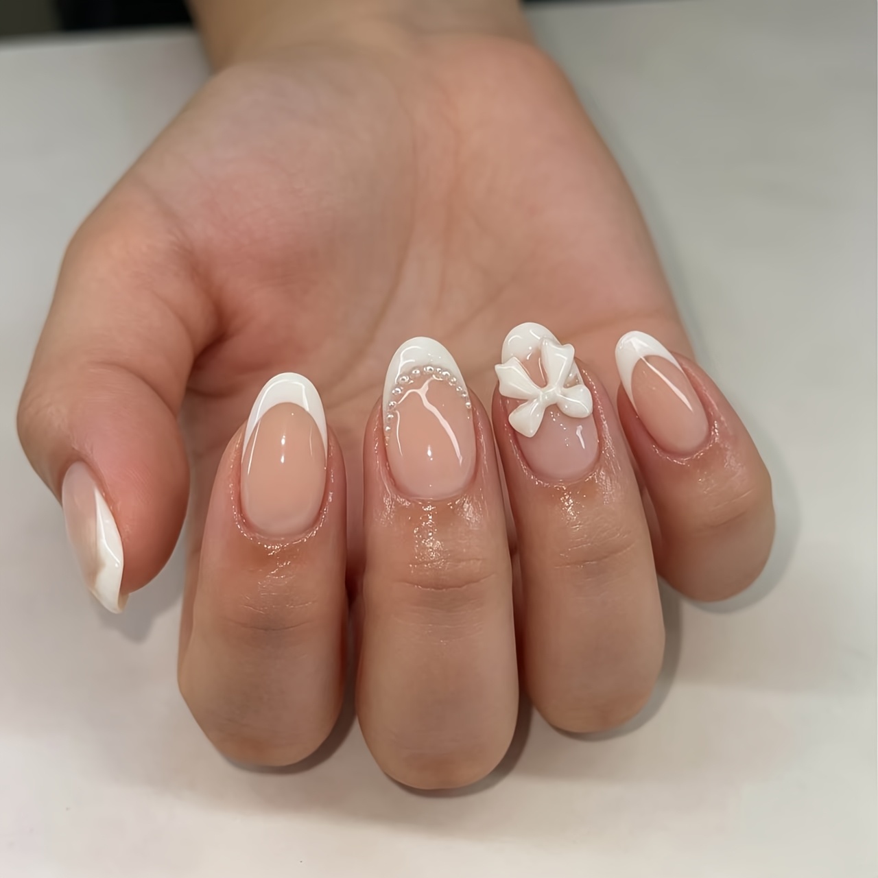 TEMU 24pcs Oval Press-on Nail Set, With Bow And Pearl Embellishments, Includes 1pc Nail File And 1pc Jelly Glue, Suitable For Women' Wear