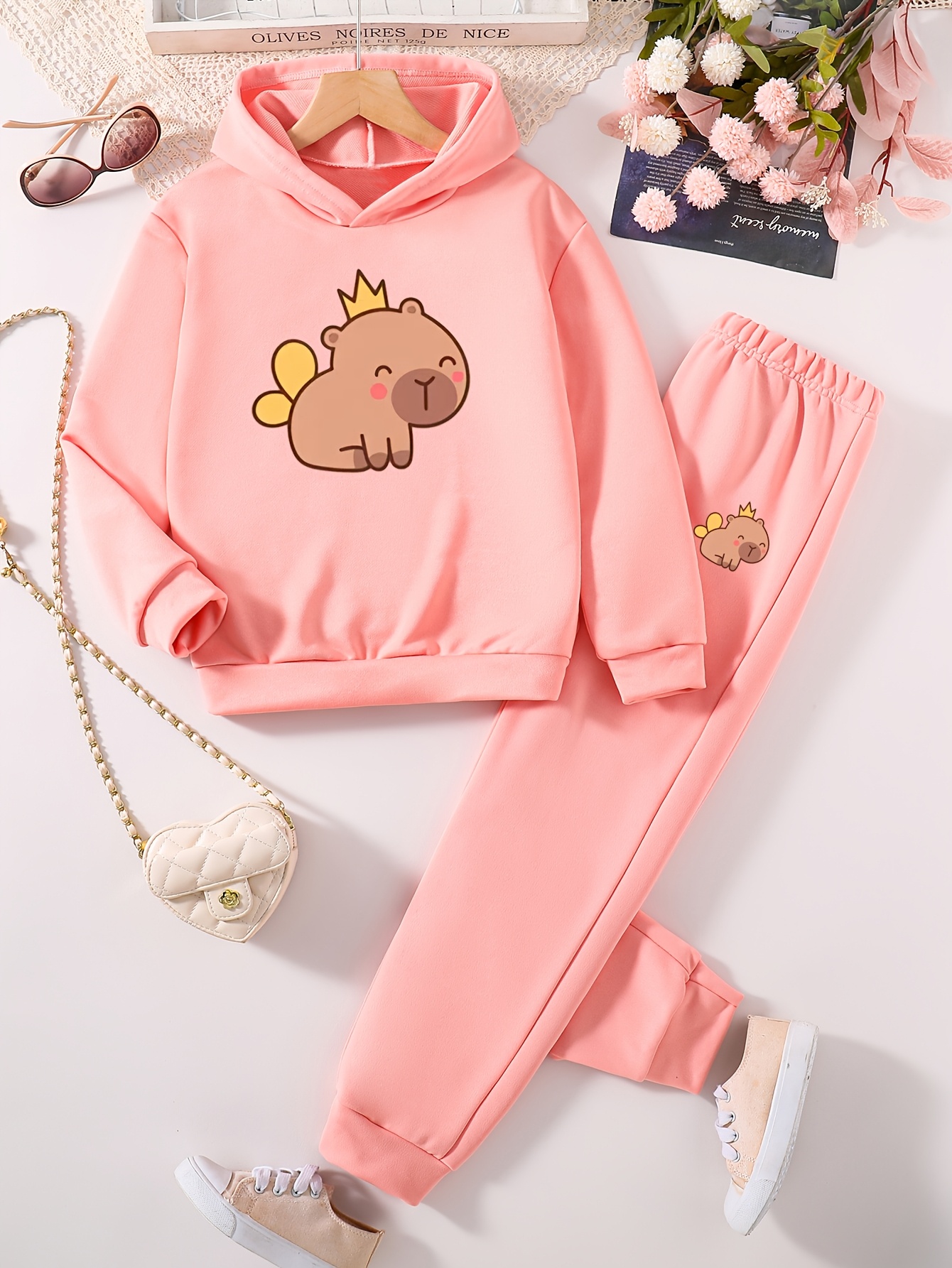 Sudadera Con Capucha Para Niña Con Estampado De Capibara - Manga Larga, Bolsillo, Tejido Suave, Ideal Para Invierno Y Look Casual