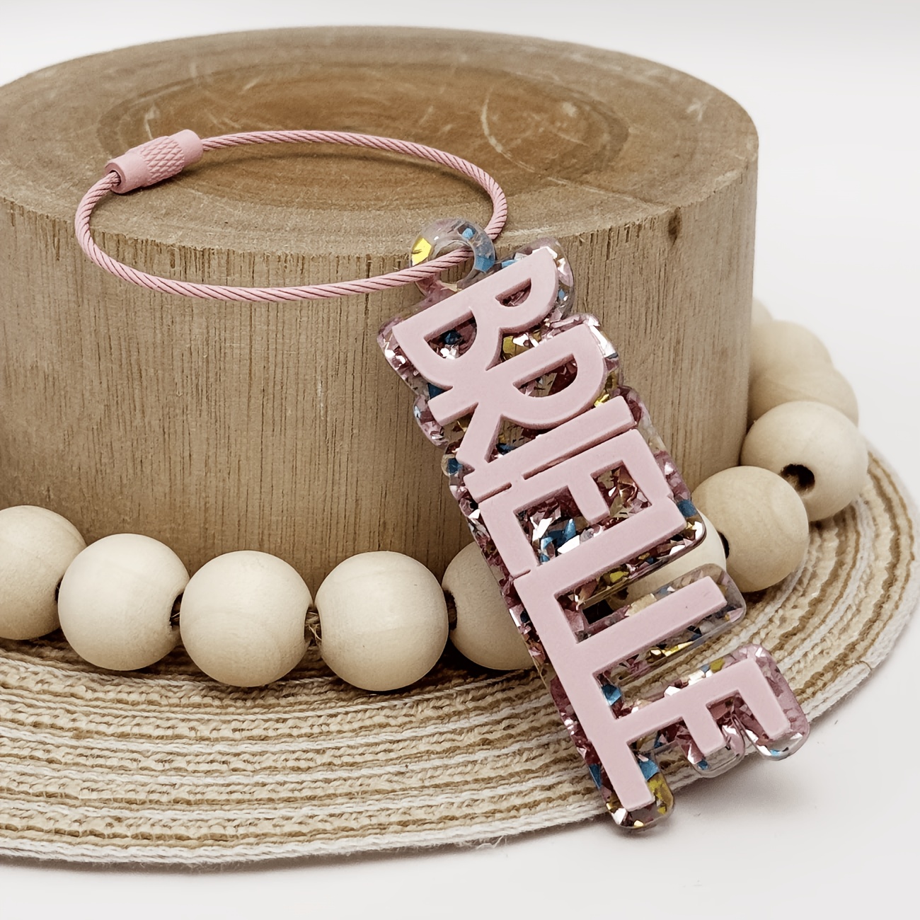 TEMU Porte-clés personnalisé Dopamine Shiny Acrylique DIY avec nom, pendentif de nom personnalisé, cadeau d'anniversaire, fête d'anniversaire,