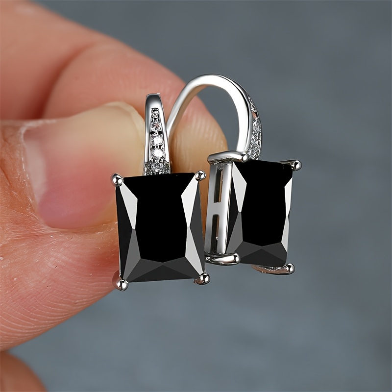 Image of 1 Pair Of Rectangular Cut Black Stone Stud Earrings Stylish Synthetic Cubic Zirconia Earrings For Holiday Minimalist French