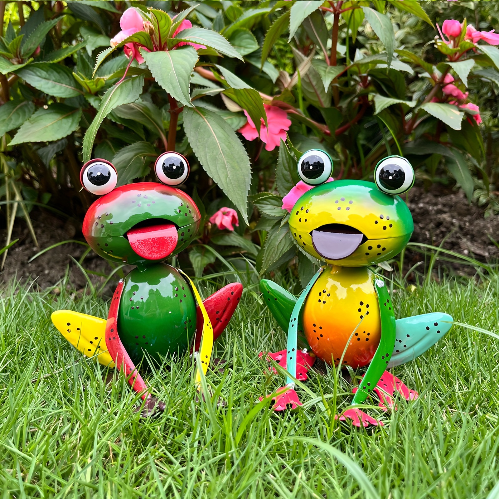 

2pcs Adorable Metal Frog Garden Stakes - Outdoor Lawn, Porch & Patio Decor | Animal Sculptures For Thanksgiving