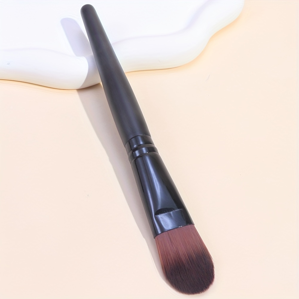 1pc Oval Shaped Foundation Brush, Nylon Bristles, Fragrance-free, Types, Abs Plastic Handle, Portable Makeup Tool For Bb Cream And Foundation Application