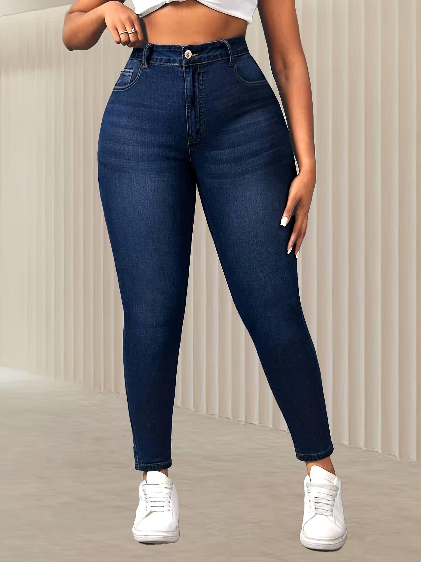 Women'S Plus Size High-Waisted Stretch Denim Jeans Elegant Dark Blue  Skinny Fit with Button Detail, Comfortable Wear High