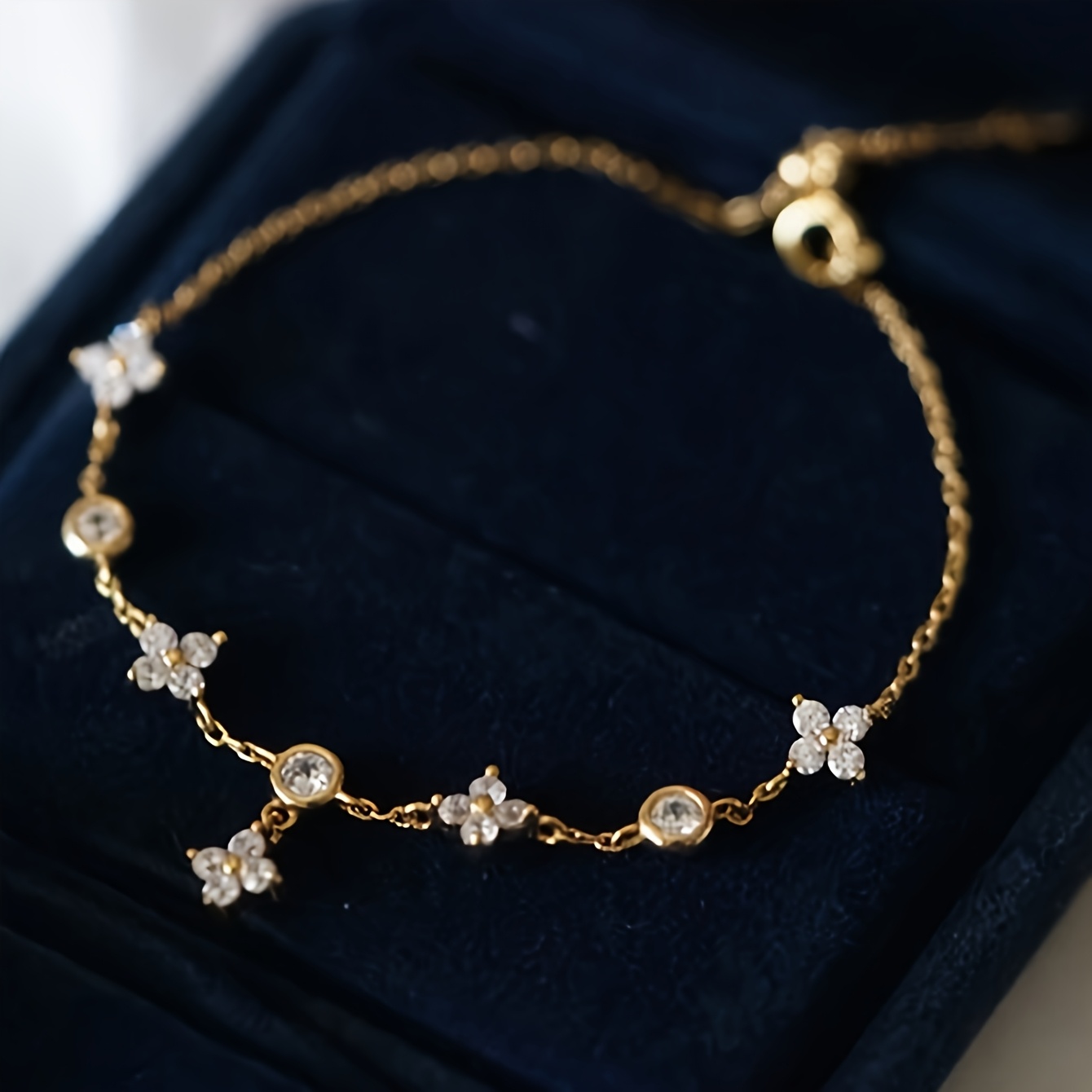Image of 18k Gold-plated Anklet, Exquisite Women's Anklet, With Pendant, Stainless Steel Waterproof Anklet, Suitable For Beach And Daily Wear, Mother's Day And Valentine's Day Gift