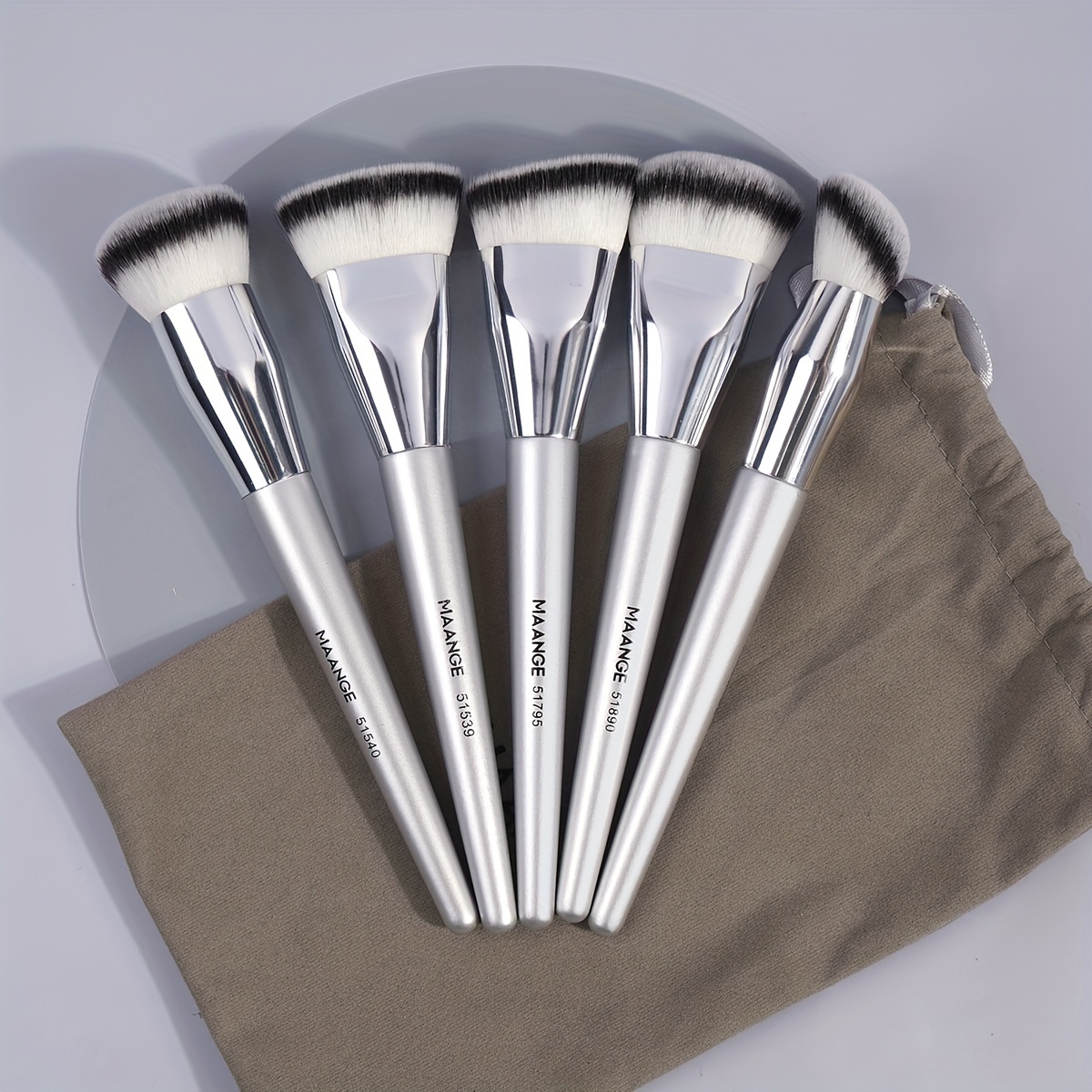 

Maange 5-piece Foundation Brush Set With Storage Pouch - Wand Application, Unscented Nylon Bristles, For Types, Abs Plastic Handle Makeup Brushes For Daily Use & Travel - Perfect Gift For Women