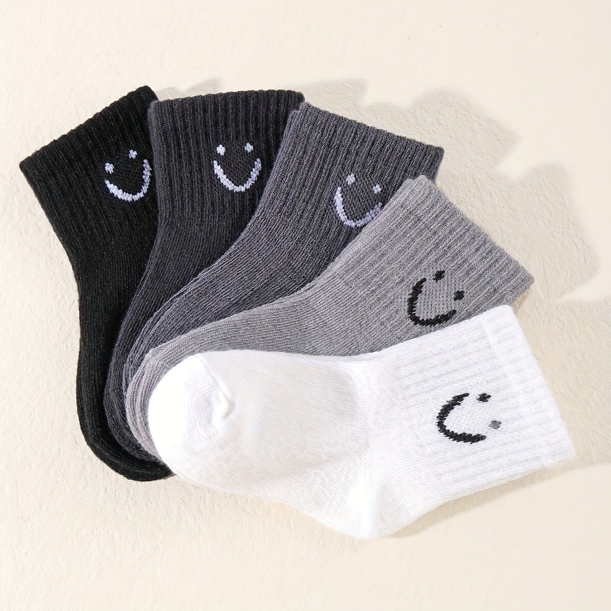 E-shop 5 Paar Socken mit lächelndem Gesicht, dunkel gefärbte Socken, Babysocken, Kindersocken, bequem und weich