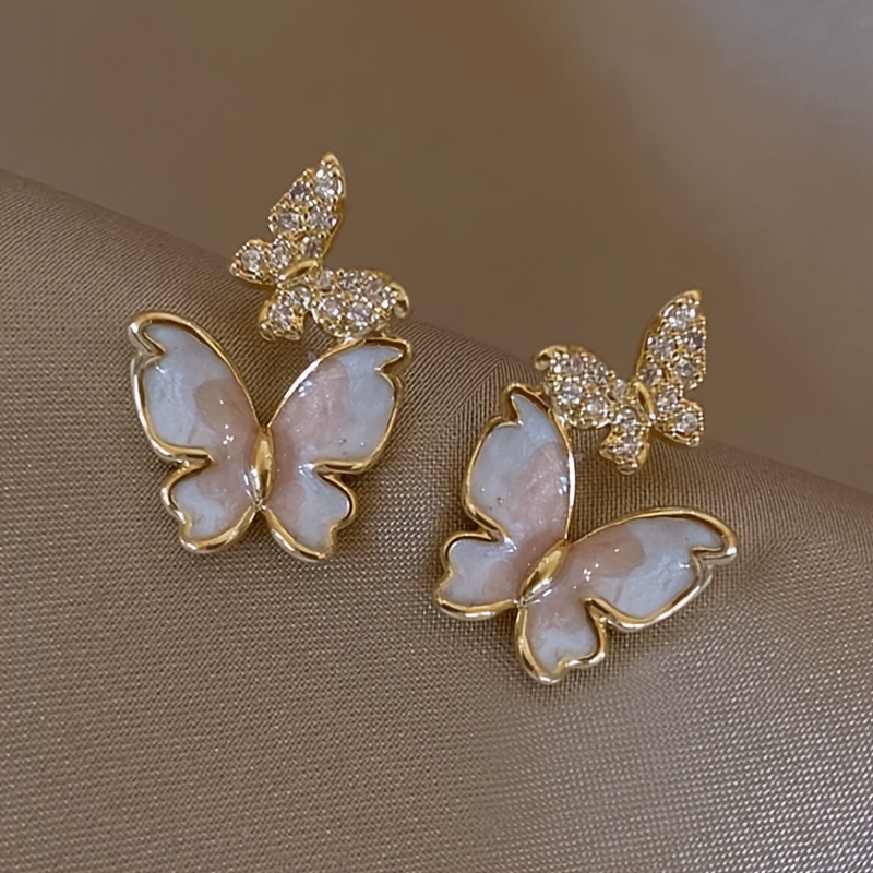Image of 1 Pair Of Women's Fashion Enamel Pink Gradient Stud Earrings, Elegant Ladies' Earrings Suitable For Daily Casual Wear, Vacation, And Birthday Gifts