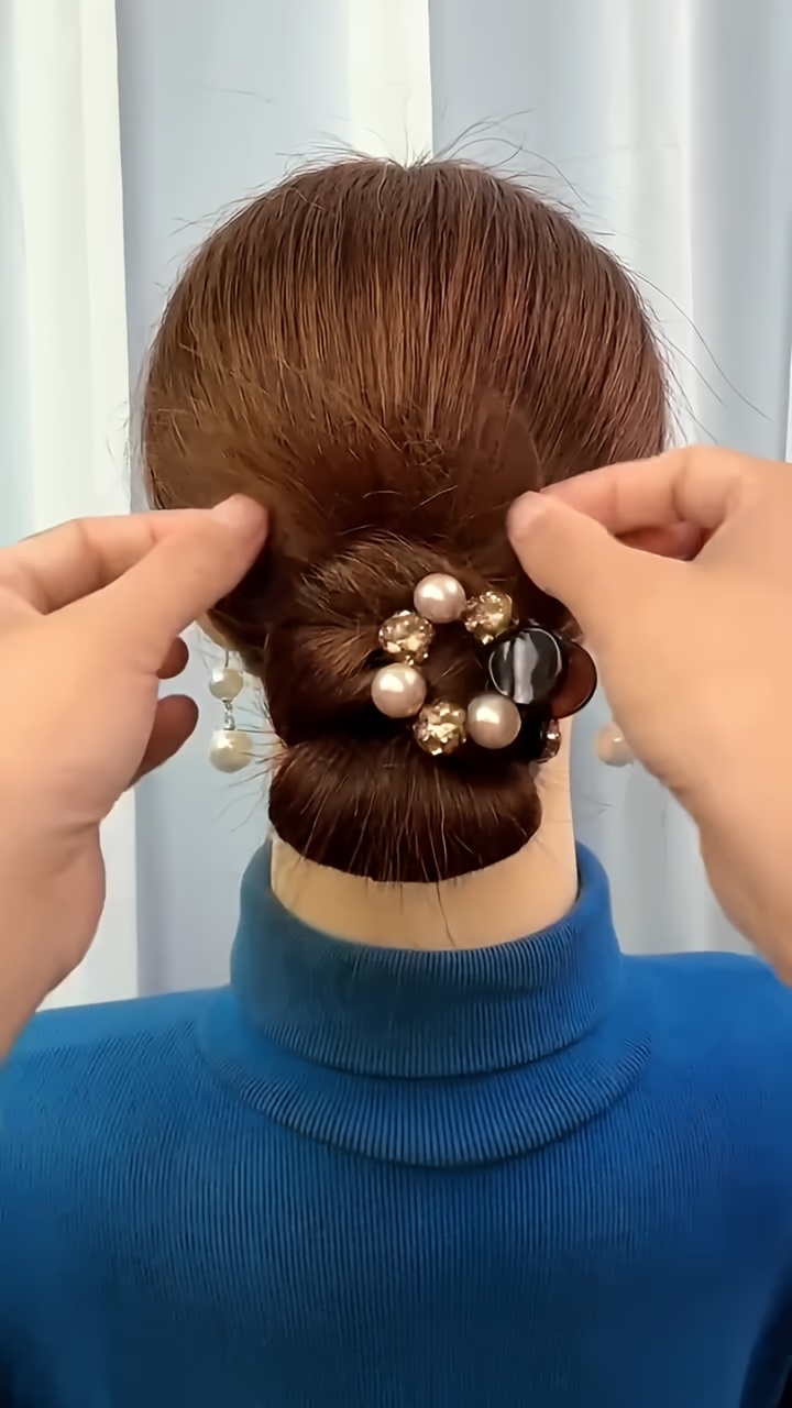 3pcs New Temperament Camellia Pearl Mini Hair Clip Female Bangs Broken Hair Clip Princess Hair Card Headwear Wholesale
