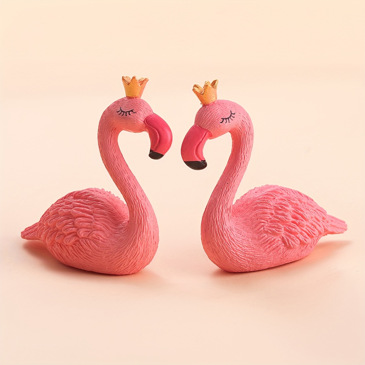 1 Set 2pcs Flamingo Resin Desktop Ornaments, Handcrafted Crown Pink Flamingos, Artistic Resin Bird Animal Statues Home Decor