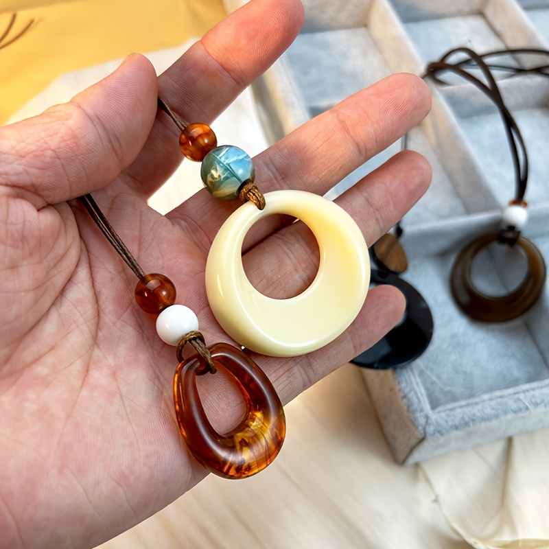 European Style Pendant Decorative Necklace for Women