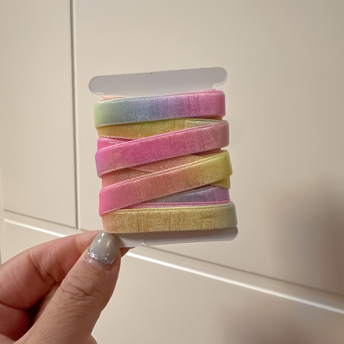 A 3-meter Roll Of Rainbow Gradient Single-sided Velvet Ribbon, Suitable For Flower Wrapping, Gift Box Decoration, And Bow Making Christmas, Halloween