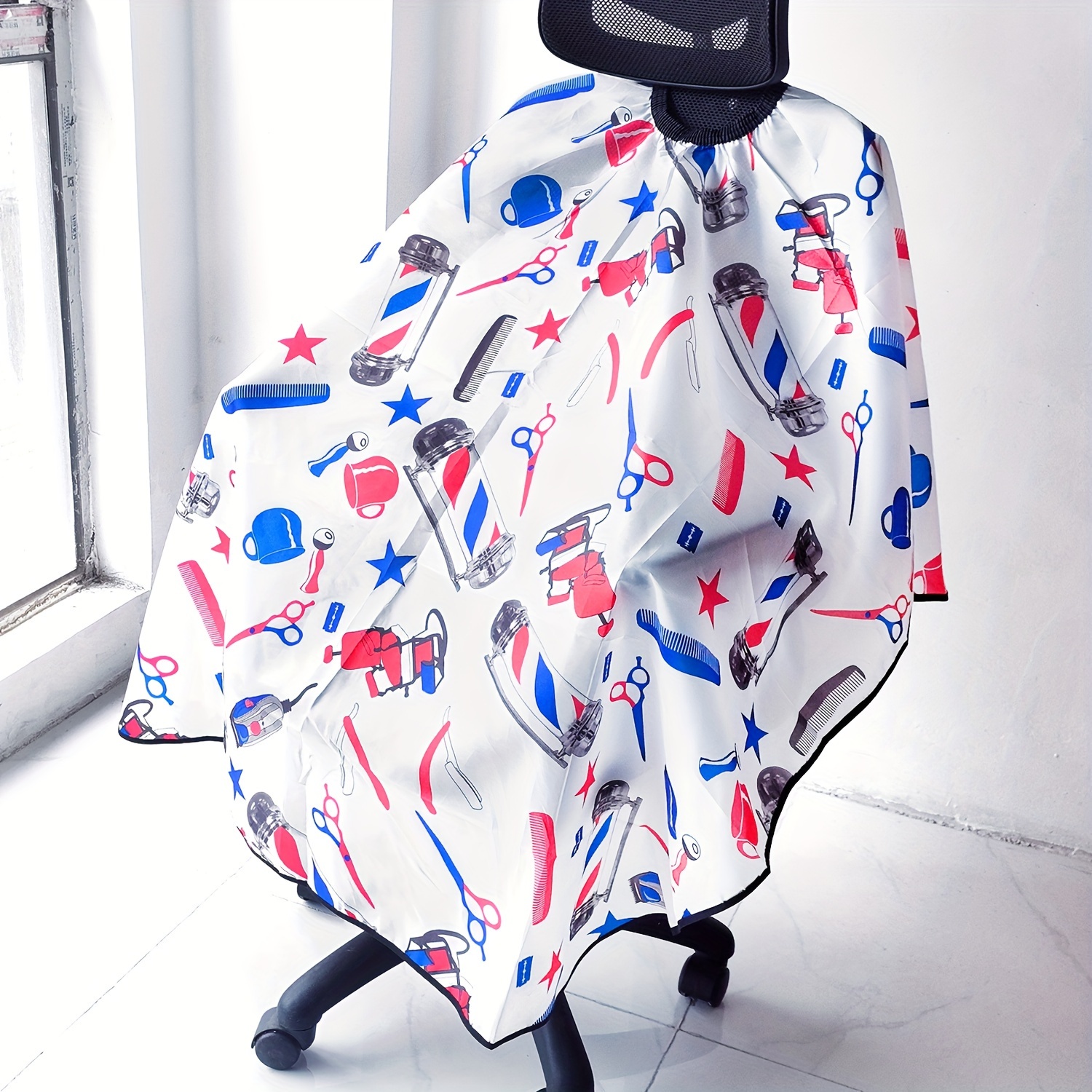 

Professional Barber Cape, Unisex, Non-stick, Anti-static, Haircut Cape With Adjustable Closure, Hair Styling & Coloring Salon Apron With Barber Shop Pattern Design