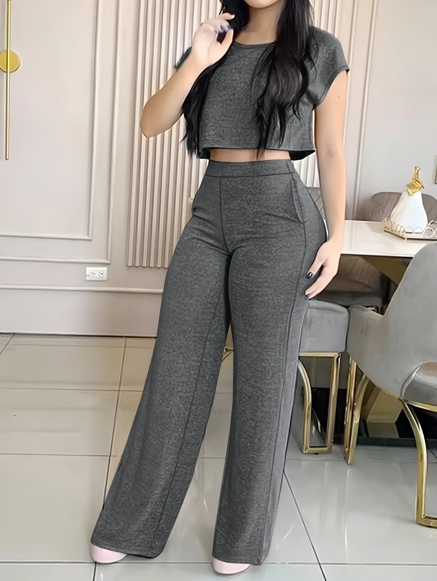 A Stylish And Elegant Solid Color Two-Piece Set for Women, Suitable for Spring And Summer