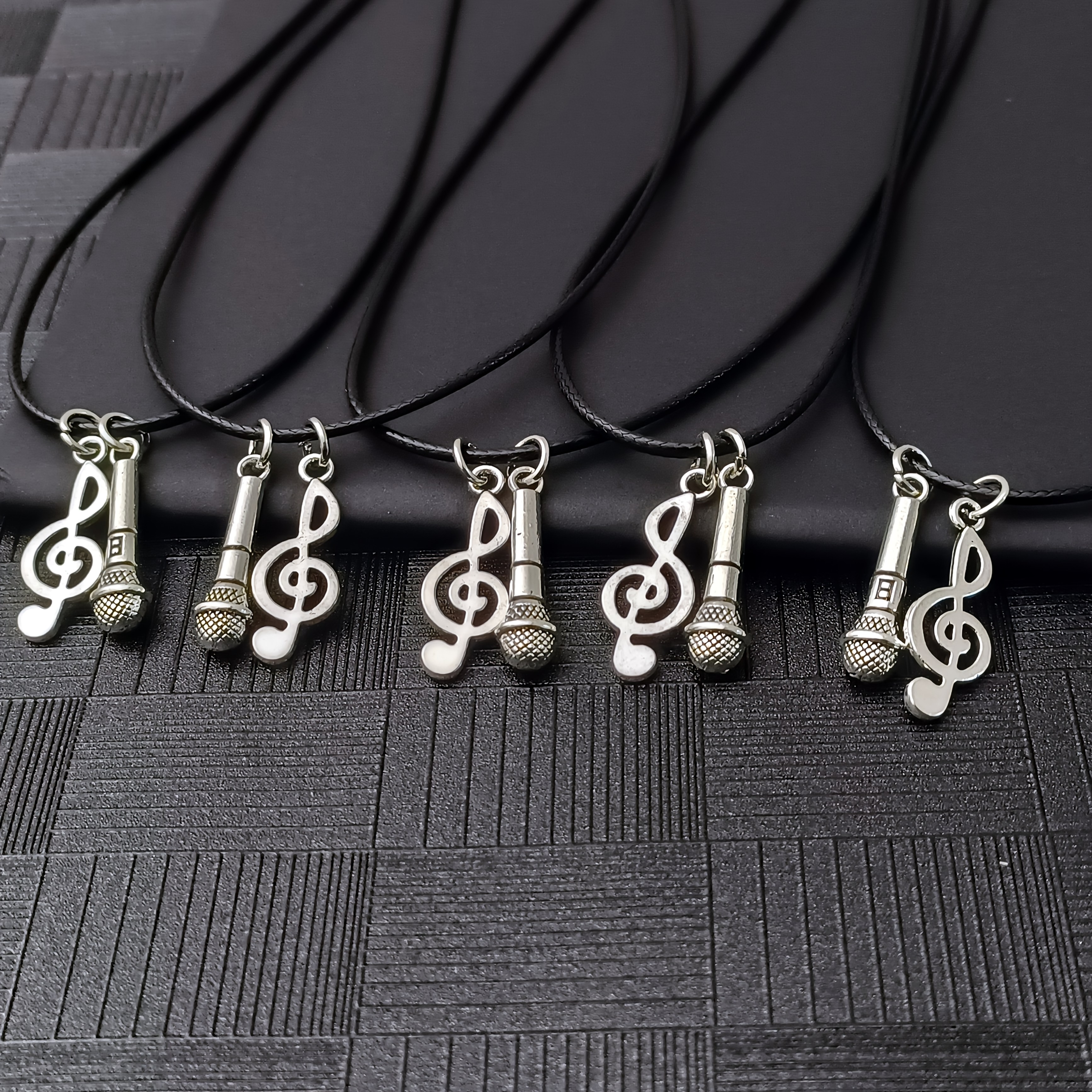 

5pcs Vintage Note Pendant Necklaces, Polyester , Hip Hop Fashion, With For & Gifting, Valentine's Day & All