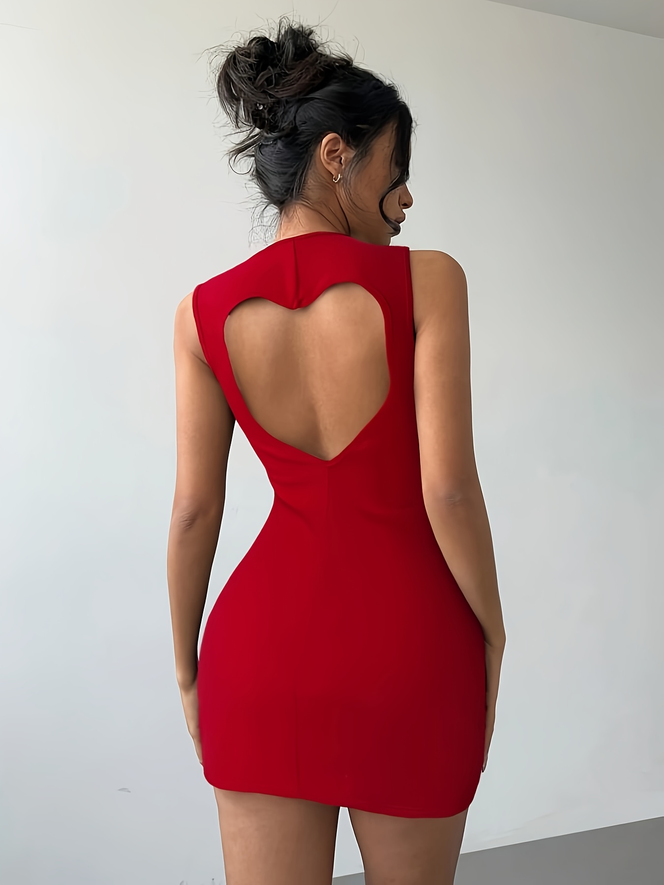 fitted lace wedding dress Red Maxi Dress With Open Back And Bow main image 1