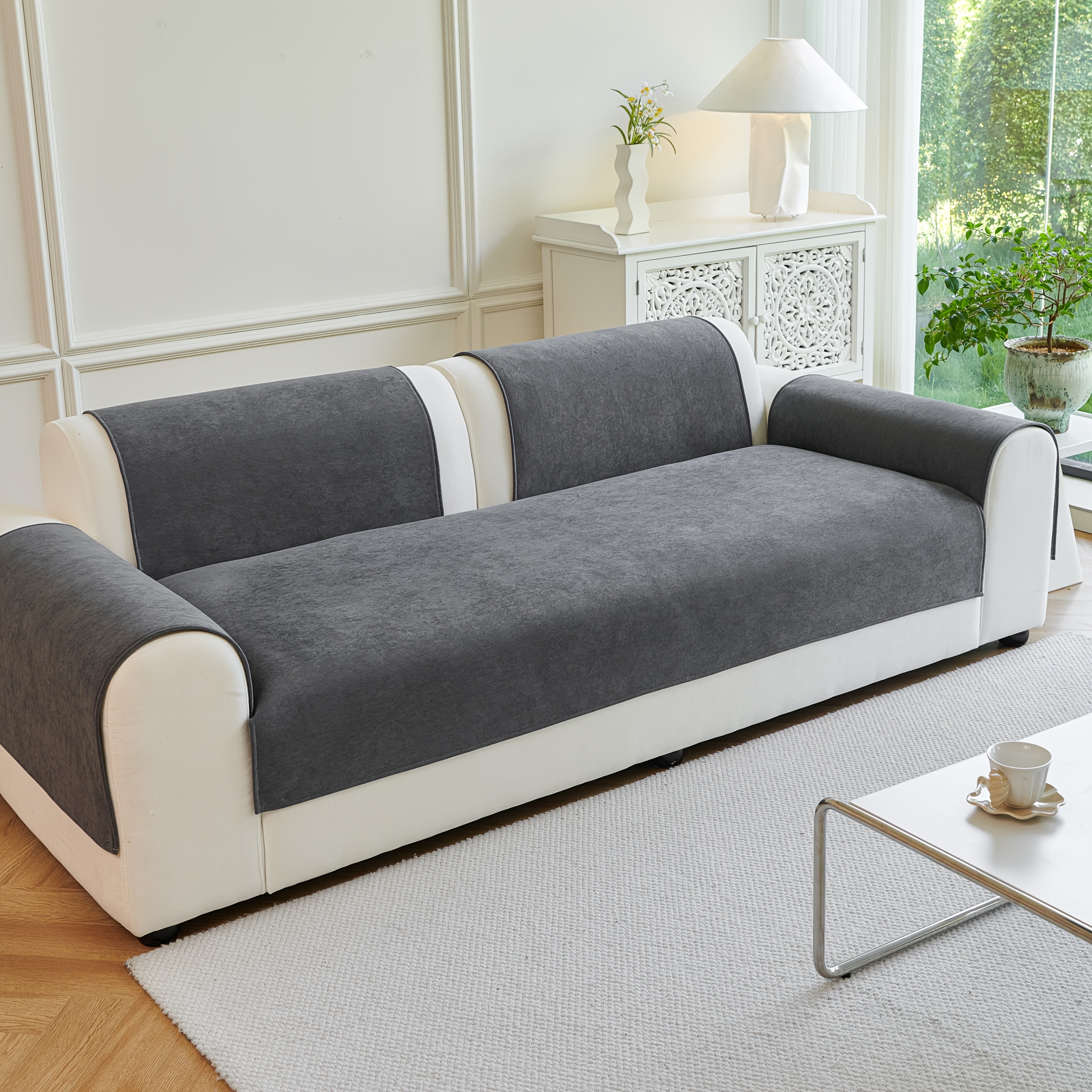 E-shop Ein einzelnes, einfarbiges klassisches Sofabezug, ein minimalistisches Design-Kissen, geeignet für alle Jahreszeiten, haustierfreundliche