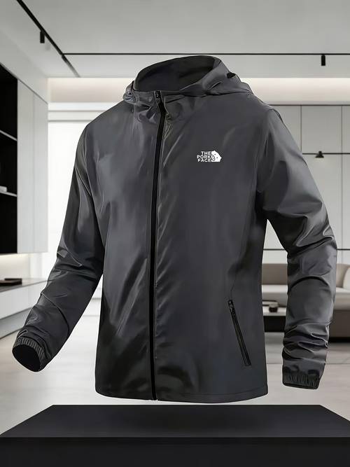 chaqueta cortavientos para hombre, ideal para actividades al aire libre como senderismo y running, para 2026