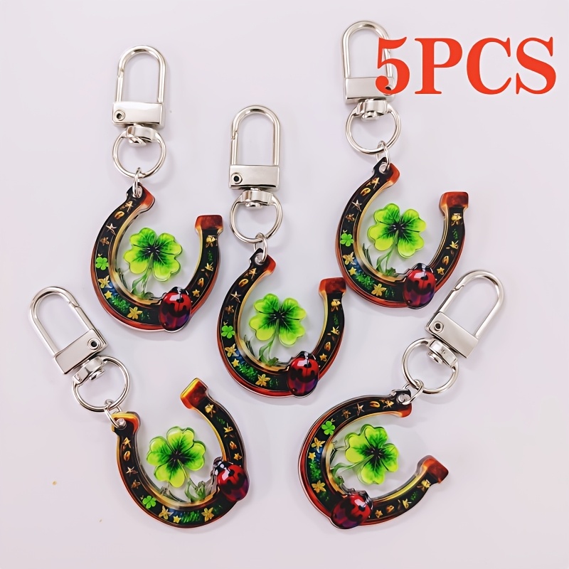 5pcs Acrylic Horseshoe Clover Shell Keychain Set