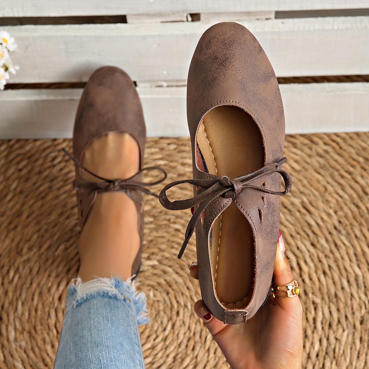 Image of Women Shoes > Women's Flats Niche Design Lace New Versatile Casual Shallow Mouth Retro Single Shoes