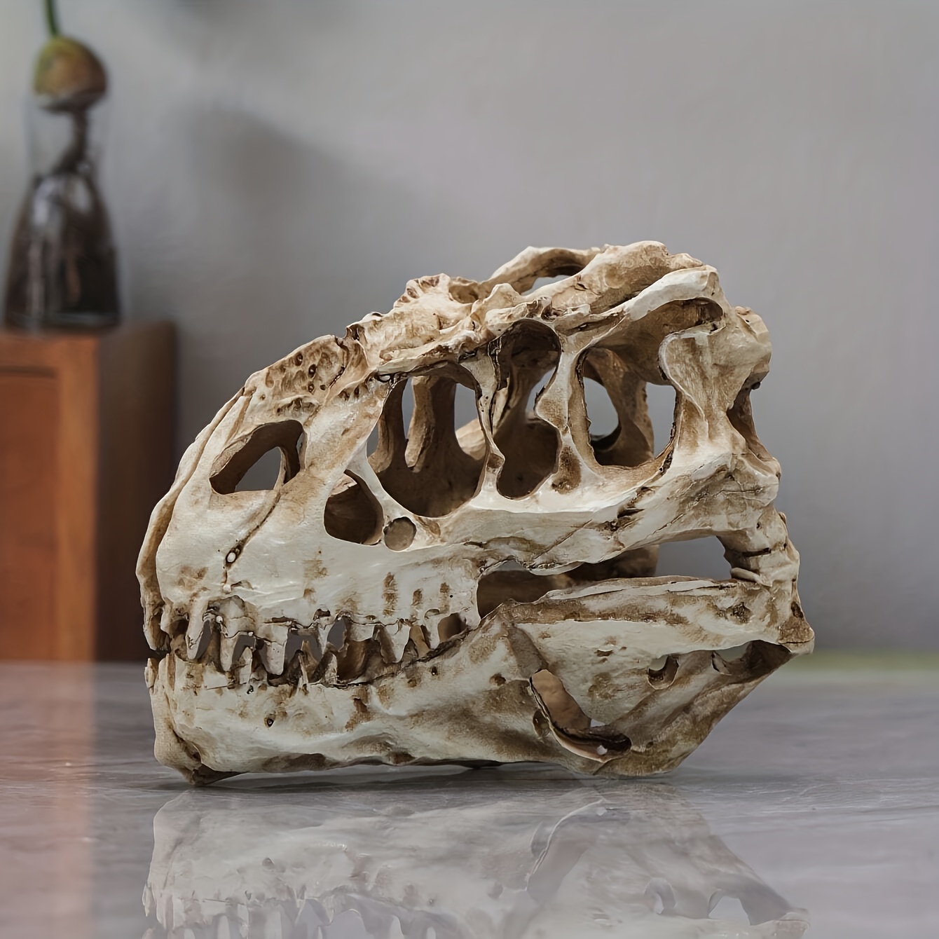 Image of 1pc Modern Resin Dinosaur Model - Realistic Tabletop Decor For Halloween, Home, Or Office - Perfect Gift For Dinosaur Enthusiasts And Collectors, Dinosaur Room Decor
