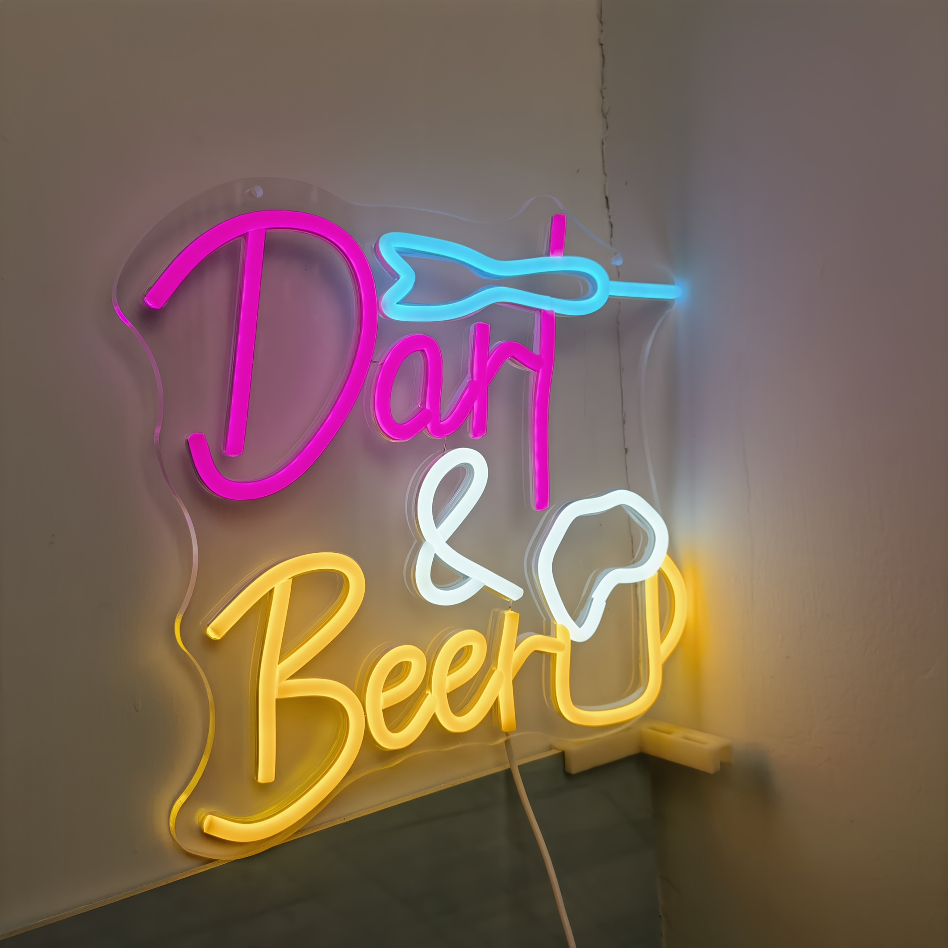   Neon Sign Beer LED Neon Signs   Beer Neon Light for Man Cave Home Wall Decor USB LED Signs for Beer Bars Clubs Game Room Living Rooms