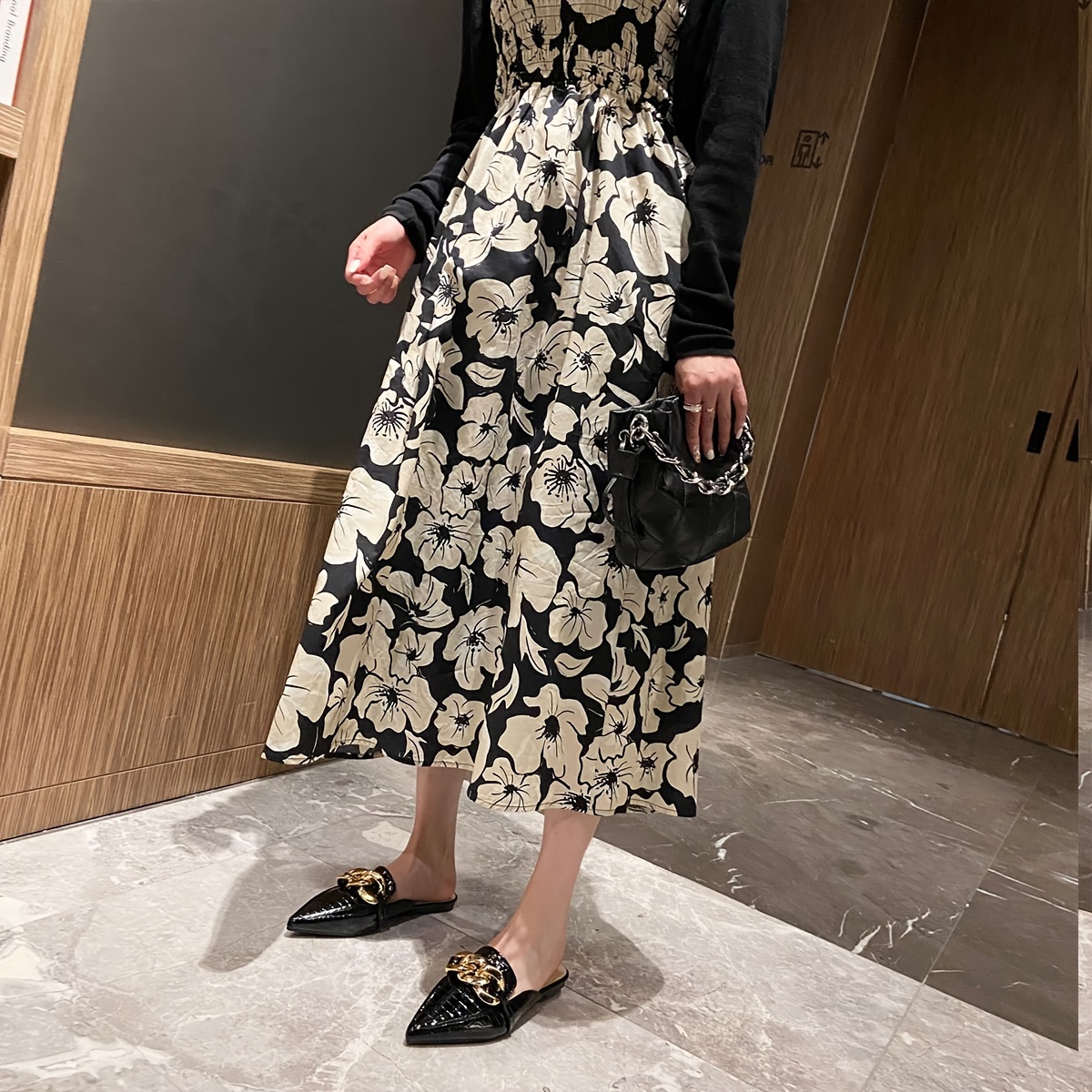 Women's Elegant Pointed Toe Slip-On Flat Mules, Lightweight Chain Decor  Shoes, Versatile Casual Dress Shoes