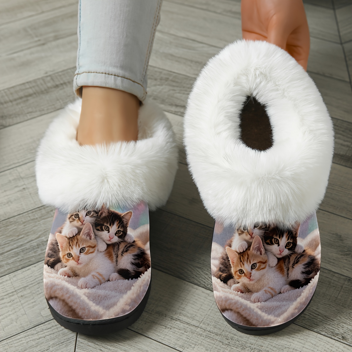 Dames Pluche Winter Pantoffels met Schattig Kitten & Pootafdruk Design - Knusse Fleece Gevoerde Slip-On Huis Schoenen, Machinewasbare Zachte Stof Bovenkant & TPR Zool, Perfect Cadeau Voor Huisdierliefhebbers, Halloween & Kerst, Leuke Pantoffels, Binnenshuis Schoenen