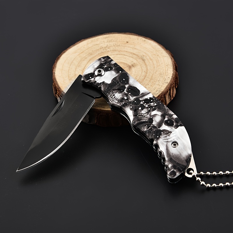 

1pc Outdoor Portable Folding Knife, Multi-function Mini Folding Knife, Black Blade Stainless Steel Knife, High-quality Plastic Handle Comfortable Feel, In Line With Ergonomics