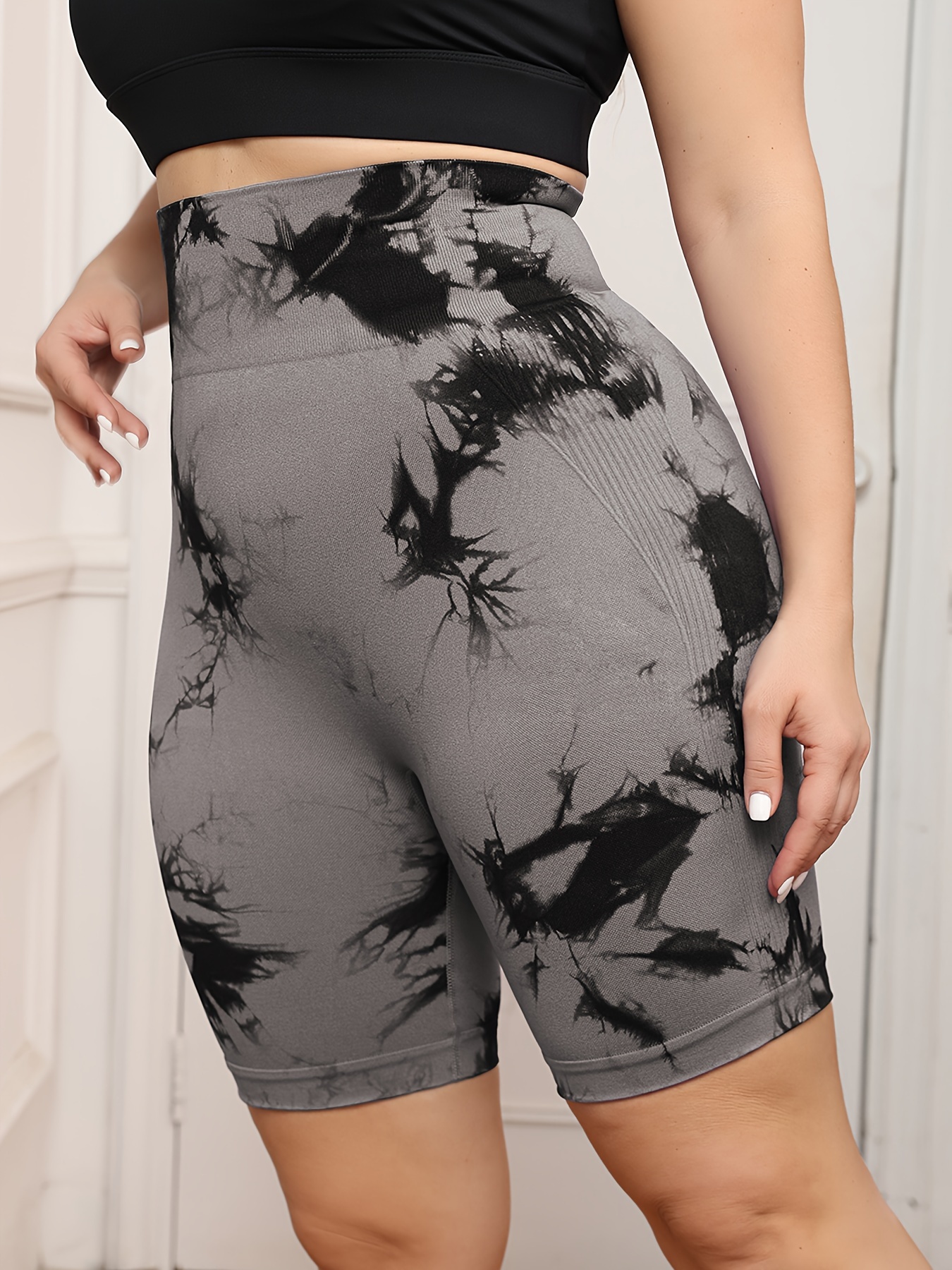 Plus Size Women's High-Waisted Tummy Control Yoga Shorts - Tie-Dye Design, Stretchy Machine-Washable Fabric for Summer Workouts & Casual Wear, Tummy Control Shorts, Stylish Workout Apparel, Highelastic Fabric