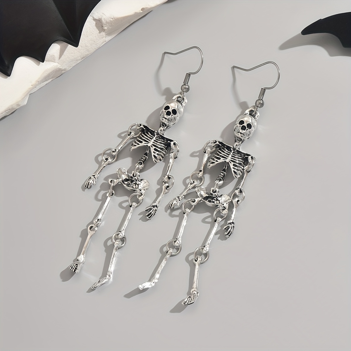 Halloween Skull Earrings Retro Made Old Skeleton Earrings Harajuku Exaggerated Dark Punk Ornaments