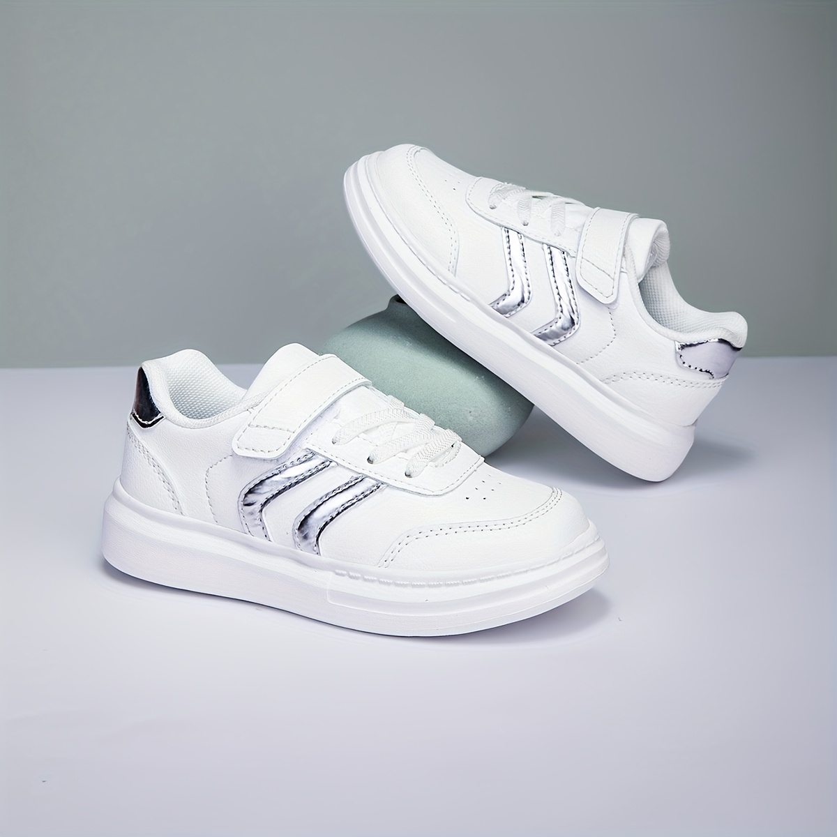 kids white sneakers versatile casual   breathable lining   with metal stripes stylish boys flat casual shoes suitable for school daily leisure sports kids barefoot shoes shoes for school youth sneakers sneakers for kids kids black sports shoe light up sneakers kids wide toe shoes daily leisure shoes   wear childrens white shoes youth casual shoes metal stripe accents minimalist   breathable fabric lining Product details 1