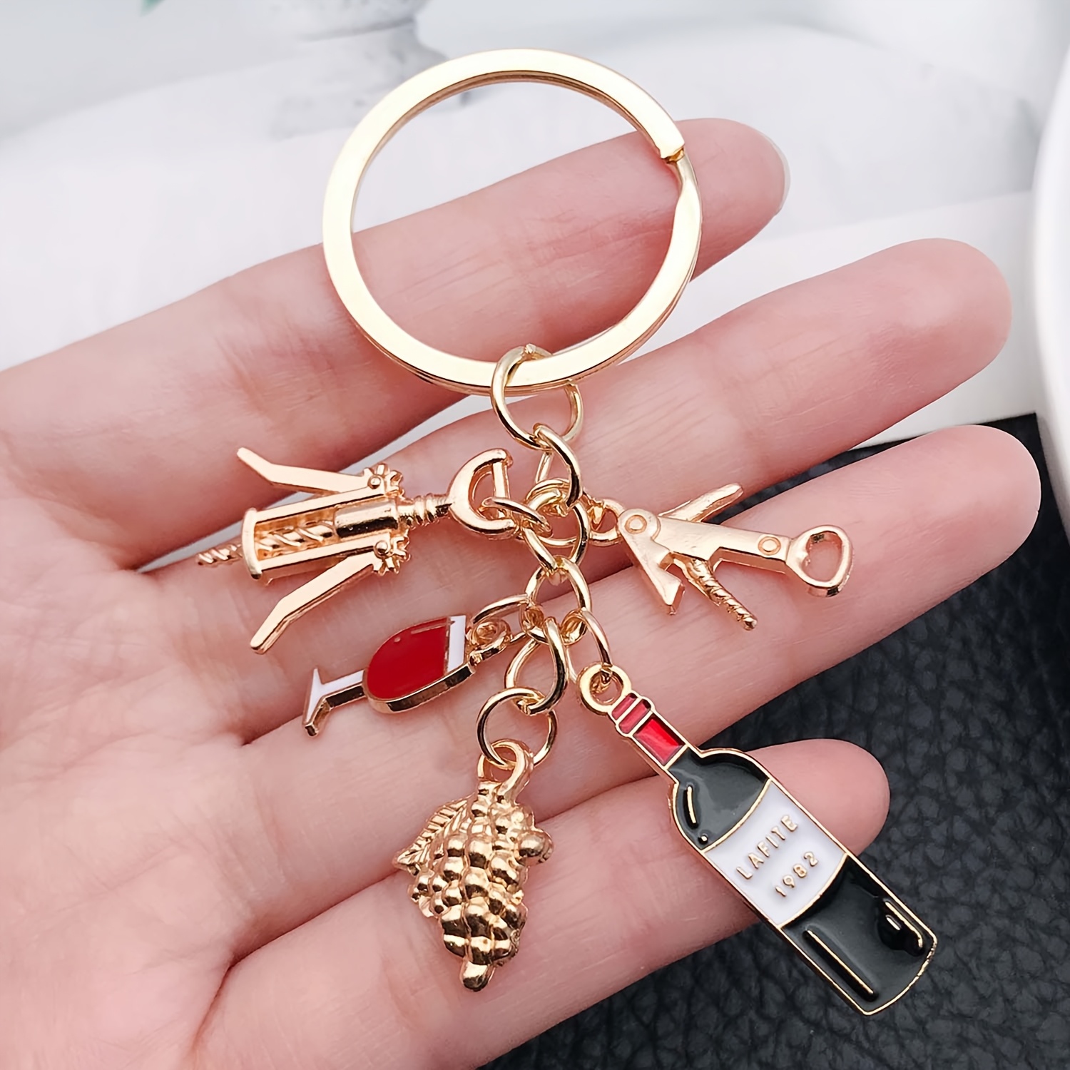 1pc Fashion Red Wine Keychain, Alloy Wine Glasses, Grapes, Bottle Opener Key Ring For Car Keys, Backpacks, Wallets