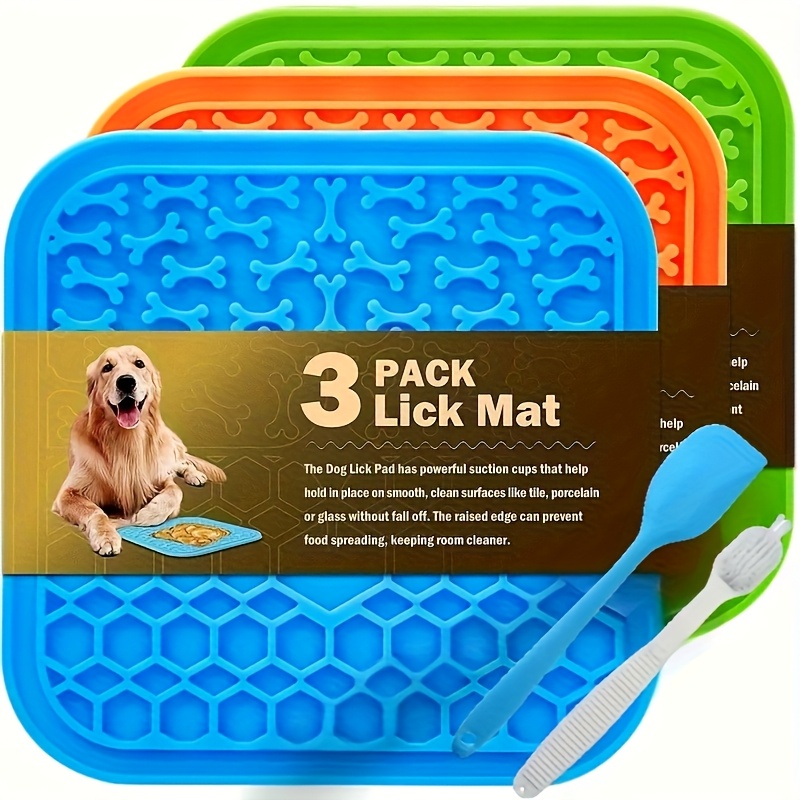 3pcs set of silicone pet dog licking mats slow feeding board for dogs and cats   during bathing suction food training dog feeder