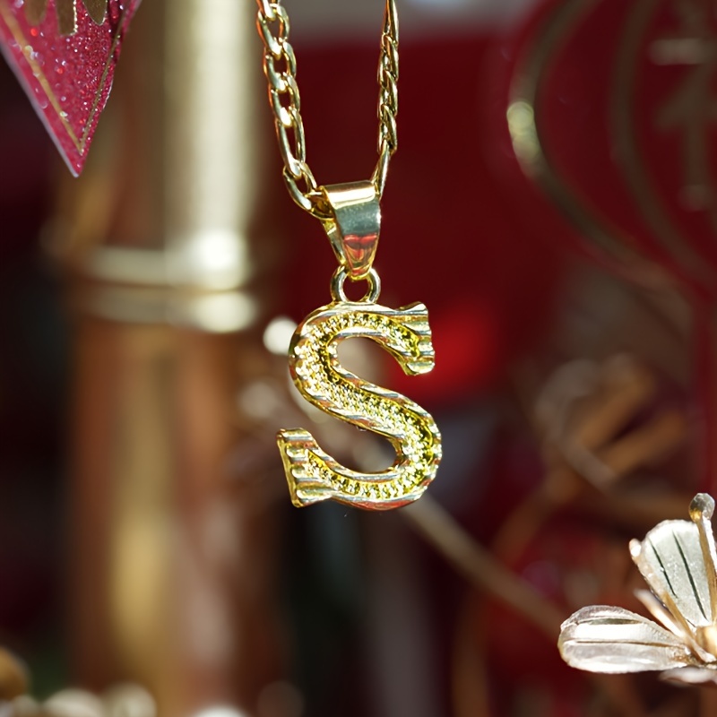 

26 English Letters Necklace Fashion Simple Couple Necklace Men's Jewelry Women's Jewelry