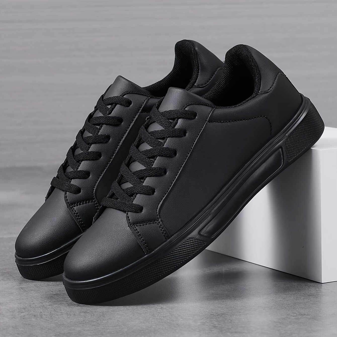 Men's Black Casual Sneakers - Breathable, Slip-resistant, Durable Shoes With Soft Md Sole For Casual Attire And Outdoor Activities
