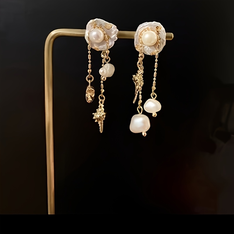 Niche Design Imitation Pearl Tassel Stud Earrings