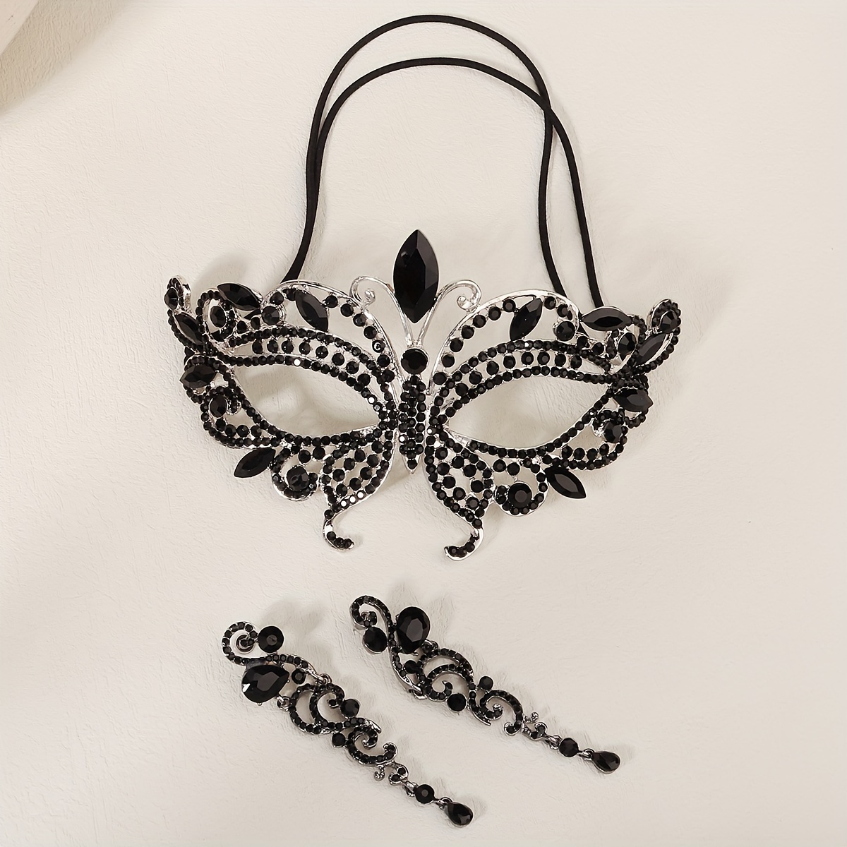 

3pcs Luxurious Black Rhinestone Mask And Earrings Set, Vintage Venetian Style, Masquerade Ball Party Accessory, Full Rhinestone Halloween Costume, Retro Fashion Jewelry