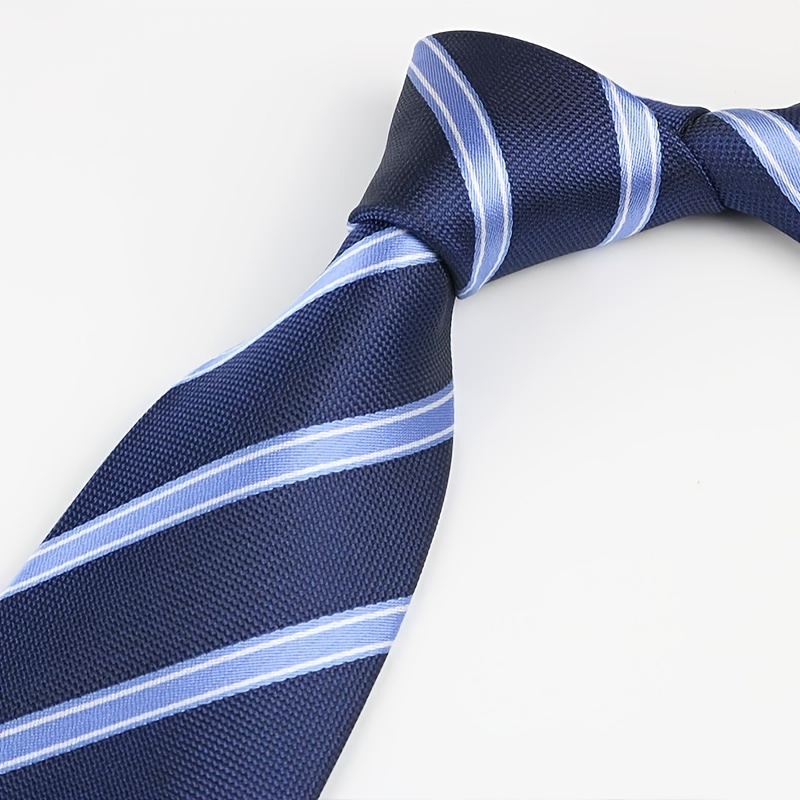 Navy Blue Color-Woven High-Density 7Cm Business Tie