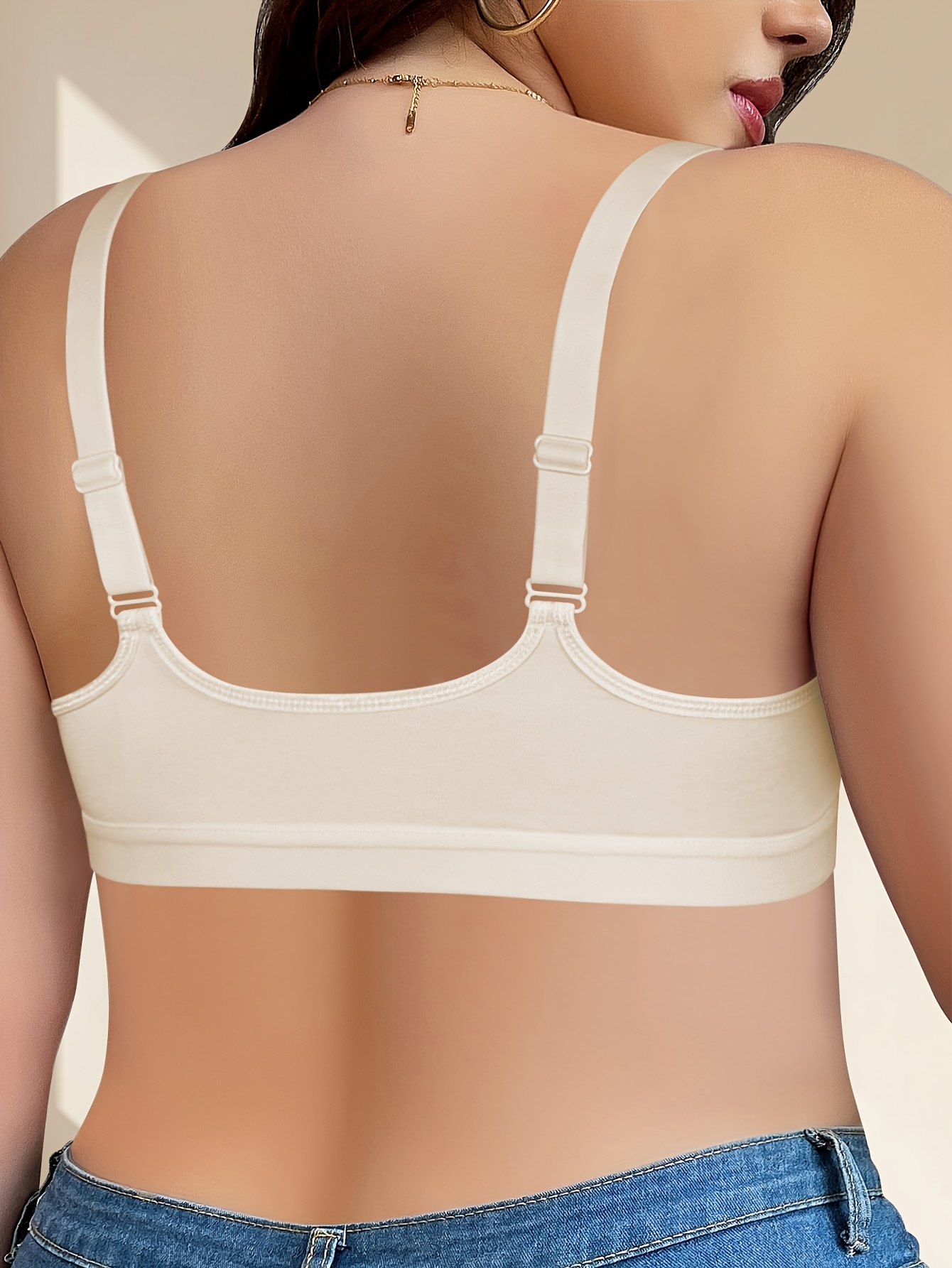 Women'S Plus Size Lace Front Closure Bra, Sexy Deep V-Neck Solid Color with Wide Straps, Comfortable Breathable Polyester Knit Fabric Bra with Contrast Lace Detail, No Padding - Medium Stretch