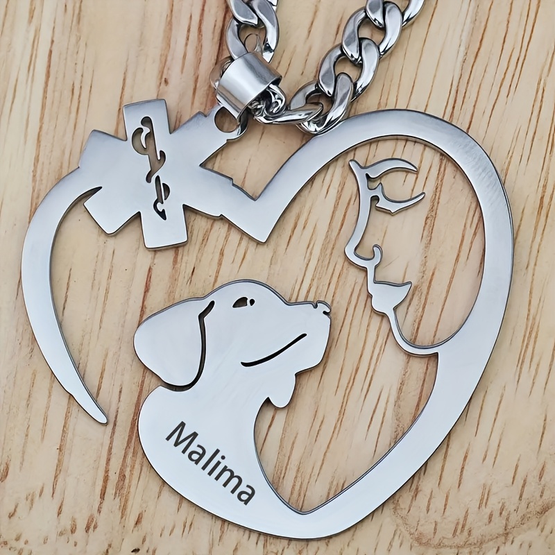 Custom Exquisite Heart Dog Name Necklace for Women