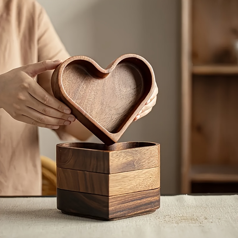 

1pc Heart-shaped Wooden Serving Plate - Stackable, Ideal For Nuts, Dried Fruits & Candy | Valentine's Day, New Year's, Weddings | No Battery Needed