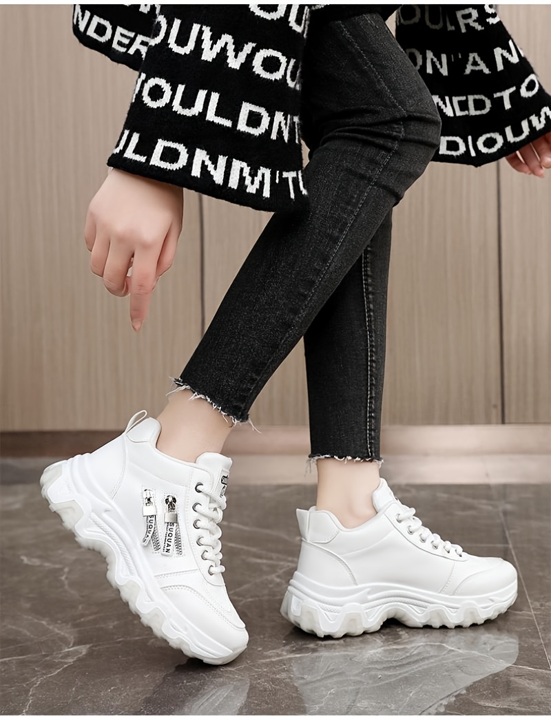 7830 Breathable Height-Increasing Running Shoes with Soft Sole, Versatile Women's Casual Shoes, Casual and Fashionable, Outdoor Sports, Vintage Minimalist Style, Women Shoes, Sneakers